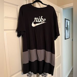 🖤 Plus Size Nike Dress / 3X 🖤